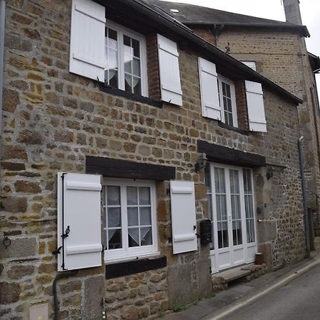 La Libellule Argentee Vila Le Teilleul Exterior foto